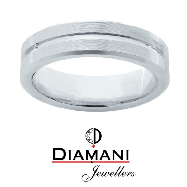 Carved lines - Beveled edge - Wedding Band in Gold | DIAMANI Jewellers - Image 2