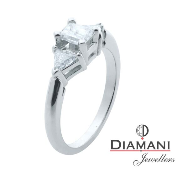 0.89ctw. Emerald cut 3 stone Diamond ring in Gold | DIAMANI Jewellers