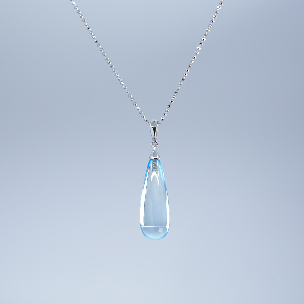 14K White Gold Topaz Briolette Pendant | DIAMANI Jewellers