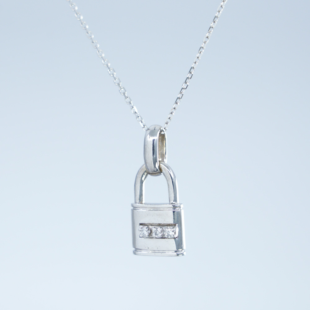 14K White Gold Lock Pendant with Diamonds | DIAMANI Jewellers