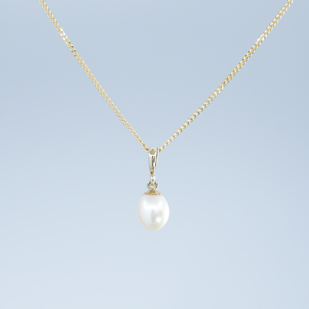 14K Yellow Gold Pearl Pendant with Uno A Erre - Curb Chain | DIAMANI Jewellers